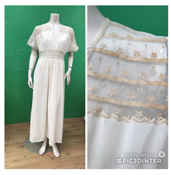 LONG LACE NIGHT Shirt Beige lace night shirt 70s n