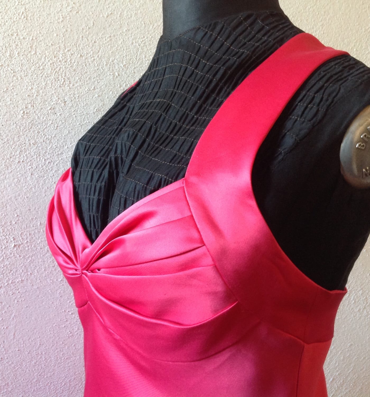 CALVIN KLEIN Shocking Pink Dress| 90s Vintage Dress | Luxury Dress Formal  Dress | Calvin Klein Evening Dress | Calvin Klein Dress| - Etsy