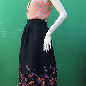 LINEN EMBROIDERED SKIRT | Black linen skirt |Raffia embroidery skirt | Tailoring linen skirt | Long Vintage handmade skirt| Tailoring skirt