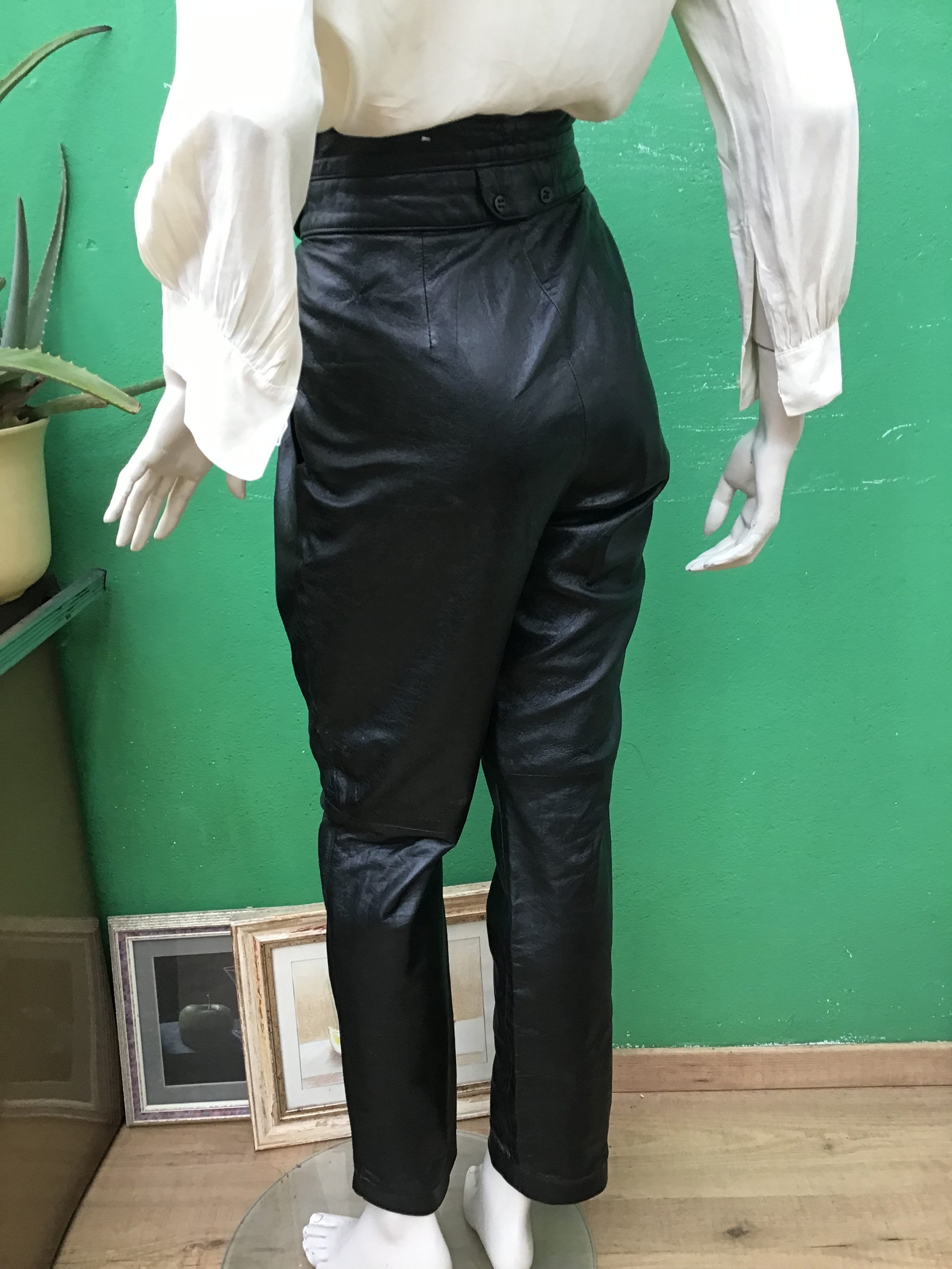 VINTAGE LEATHER PANTS| Black Leather Pants | Fashion Vintage