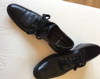 OSFORD VINTAGE SHOES |90s vintage Shoes| Leather lace-up shoes | Leather Shoes | Osford Shoes | black Osford | 90s vintage leather shoe