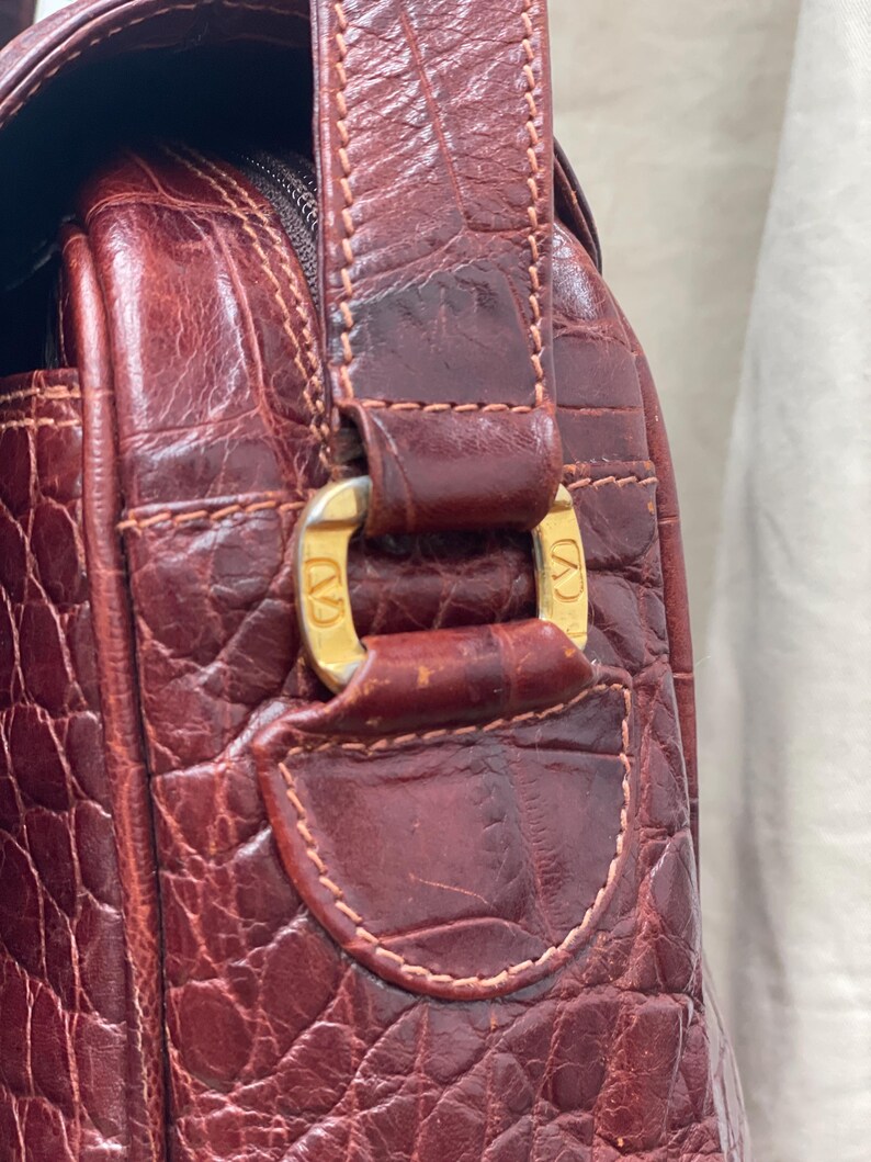 VALENTINO GARAVANI schoudertas | Tas van leer met krokodillenprint | Tas van reliëfleder | Valentino Garavani schoudertas | Valentino voor verzamelaars afbeelding 10