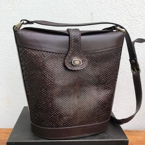 EMILIO PUCCI BUCKET|Emilio Pucci Bucket in python leather|Rare Pucci|Fashion Vintage Emilio Pucci|Emilio Pucci Luxury bucket|Fashionable Bag