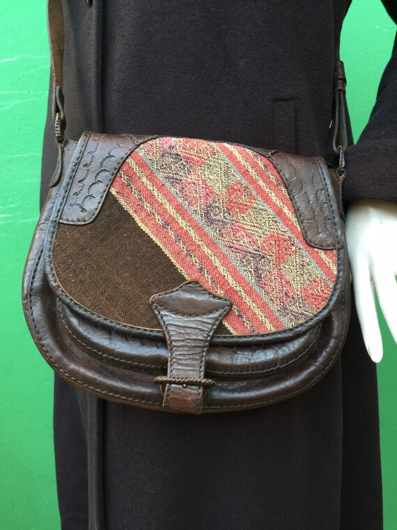 ETHNIC SHOELDERBAG Ethnic shoulder strap Leather b