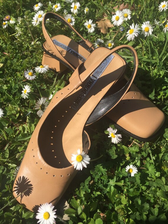 SLINGBACk SHOES Leather shoes Cream leather slingb