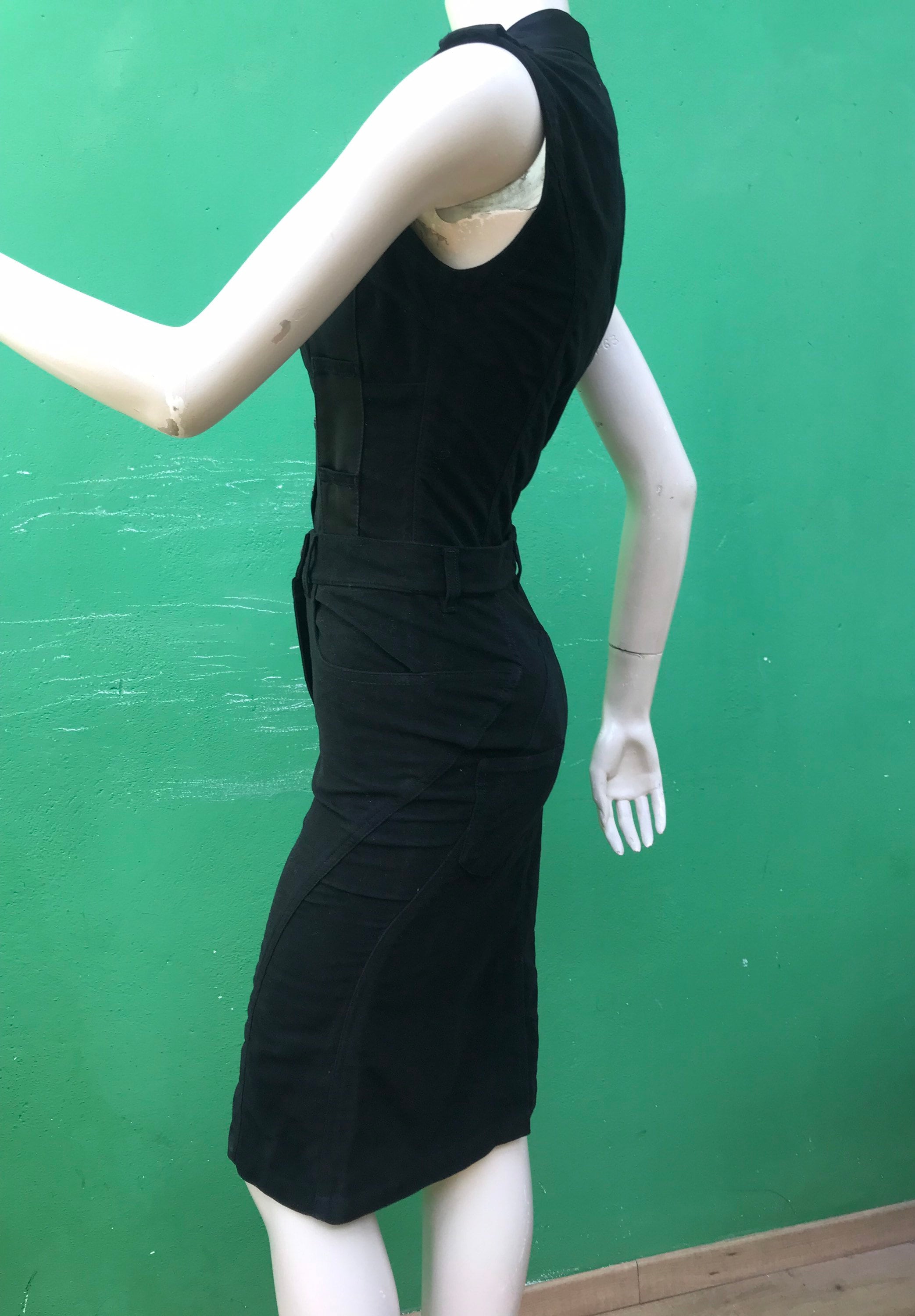 ワンピース alexander mcqueen SS23 COTTON DRESS (745627_QAABC9000) Alexander McQueen ALEXANDER MCQUEEN COTTON DRESS | baltini