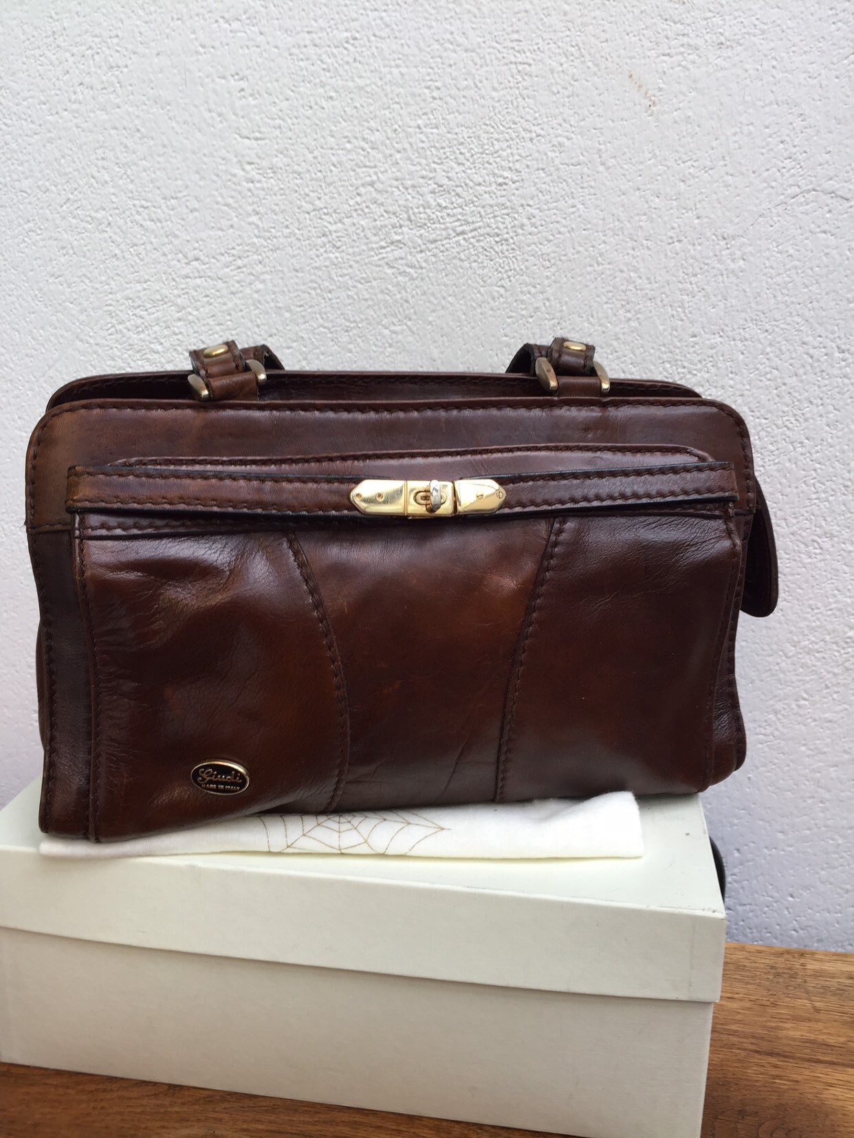 giudi leather purse