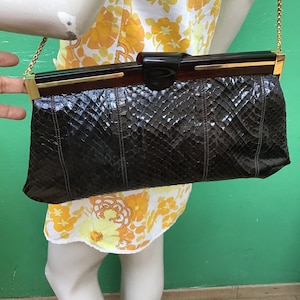 VINTAGE BAKELITE LEATHER Shoulderbag| Fashion vintage Shoulderbag| Brown Python shoulderbag|Luxury vintage leather shoulderbag|Vintage pouch