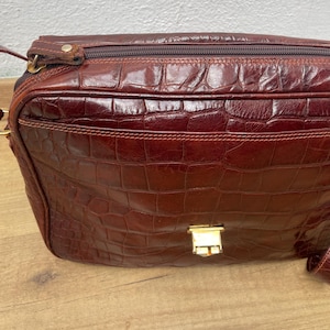VALENTINO GARAVANI schoudertas | Tas van leer met krokodillenprint | Tas van reliëfleder | Valentino Garavani schoudertas | Valentino voor verzamelaars afbeelding 7