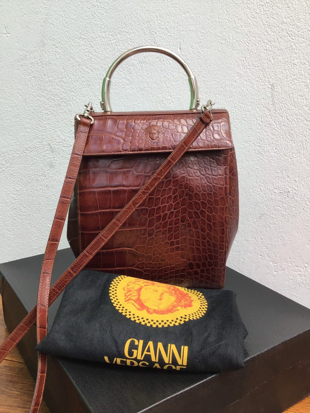 GIANNI VERSACE VINTAGE 80s バニティレザーバッグポーチ Gianni Versace - 【本物保証】 希少 レア 布袋付 超美品