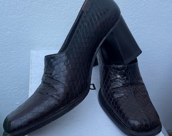 LUXURY LEATHER SHOES| Vintage Handcrafted pumps| Décolleté Brown leather|Handmade luxury Leather Shoes|  Vintage Fashion Leather Shoes