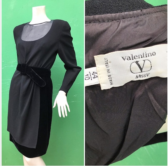 Valentino Garavani, Bags, Valentino Garavani Authentic Rare Vintage Tulip  Floral Fabric Hobo Bag