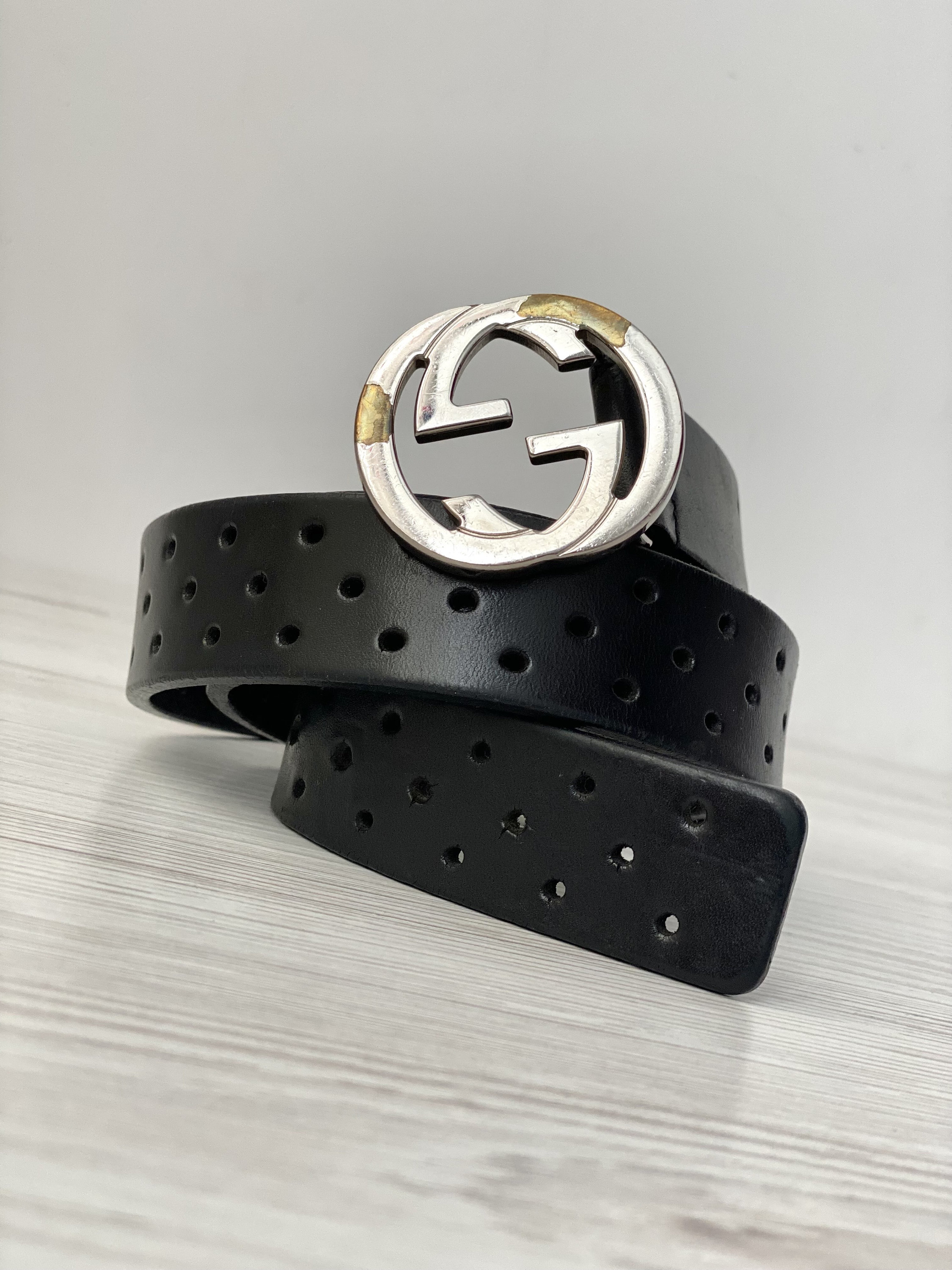 Gucci Interlocking Perforated Leather Belt Pre-loved Gucci Interlocking G Perforated Wide Belt - £180 main image 4