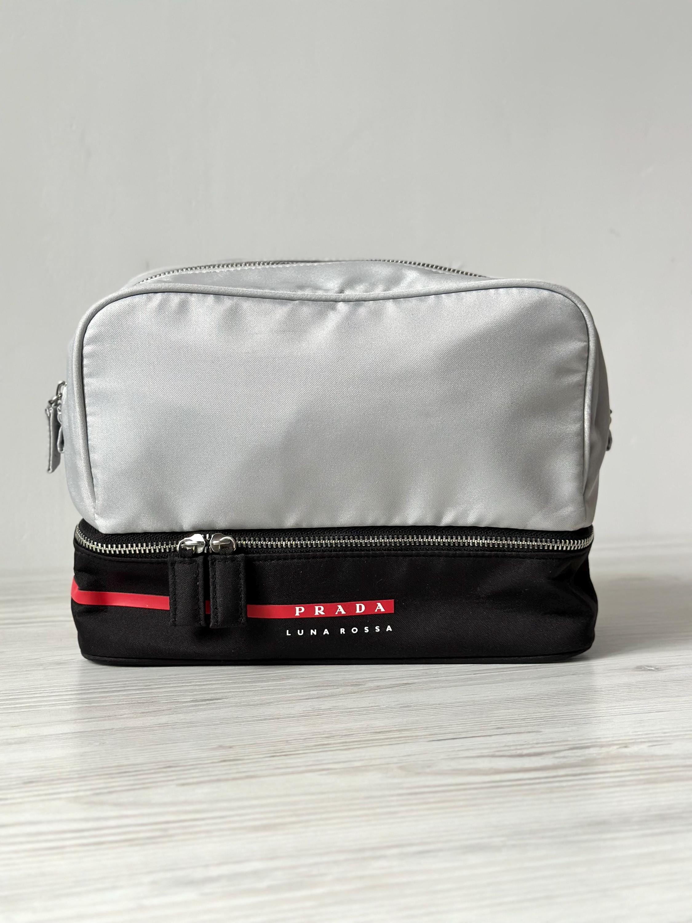 PRADA LUNA ROSSA Kosmetik Beauty Make-up Kulturbeutel Beutel
