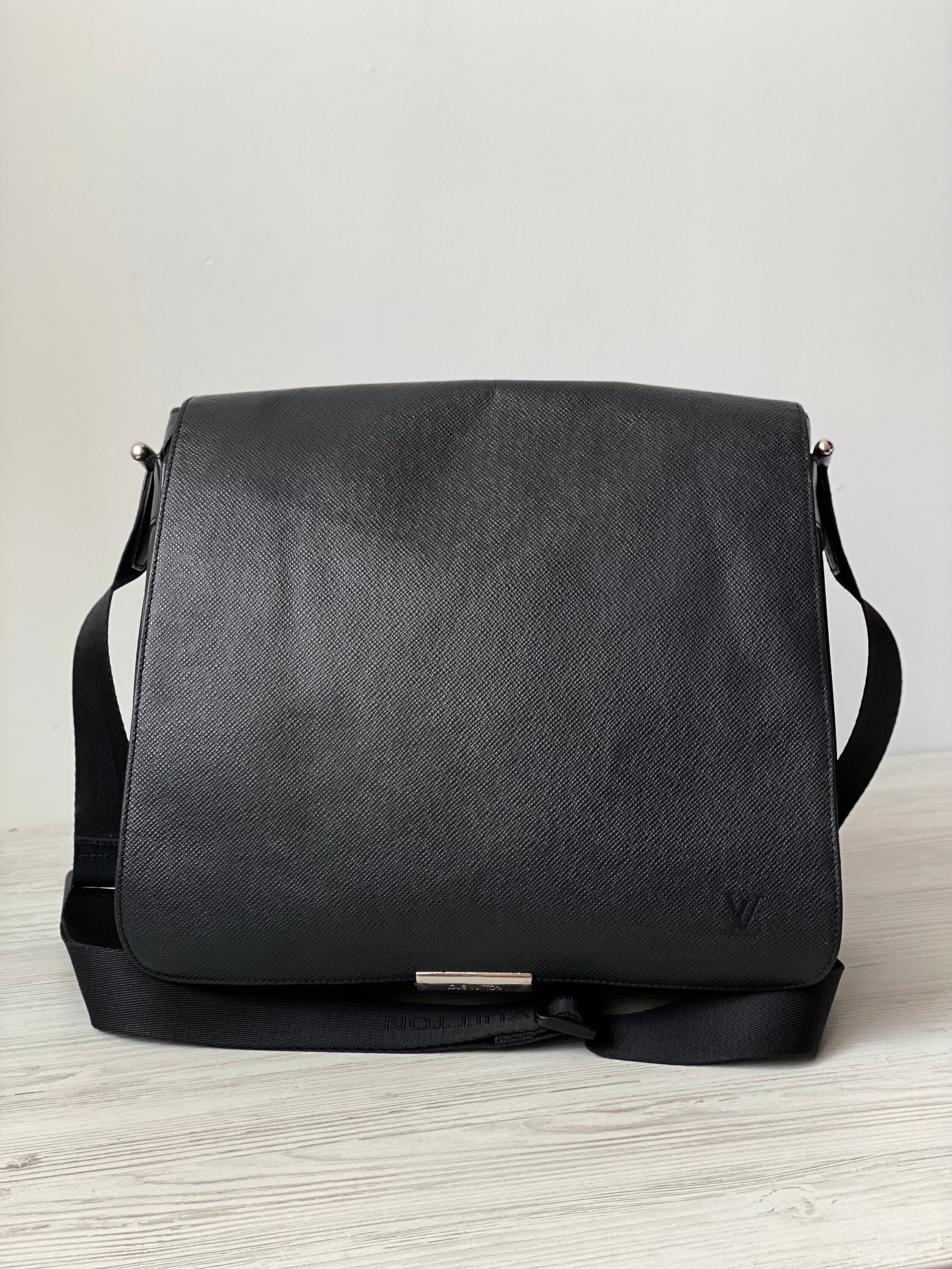Louis Vuitton Messenger Bag - Etsy il fullxfull.5052967912 43lo