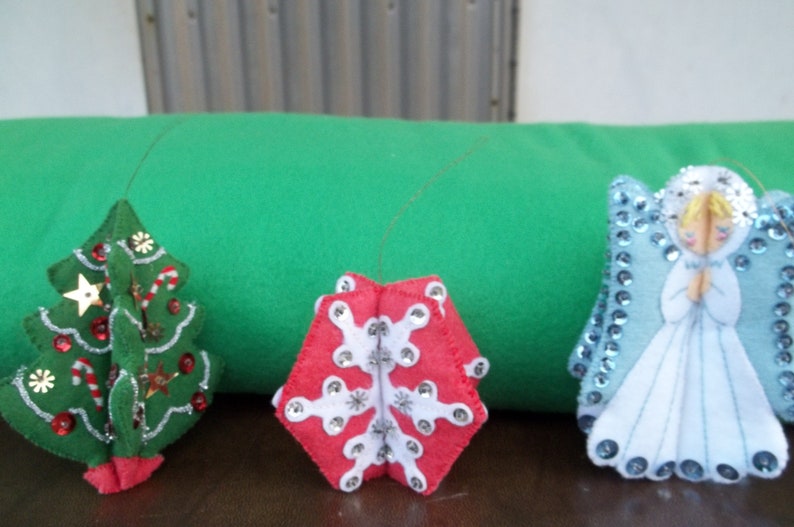 Christmas Spinners Felt Dimensional Ornaments Kit Set of 3 image 2