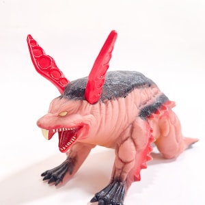 molerat – ULTRAMAN Monsters Series – Tsuburaya Bandai  1997 japan Sofubi