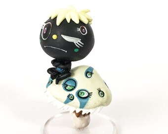 Mr Oval the Mediator BLACK- Takashi Murakami Superflat Museum