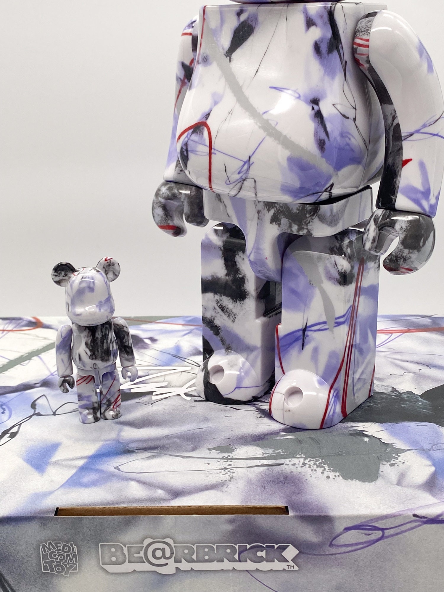 BE@RBRICK - FUTURA BE@RBRICK 100％ &amp; 400％ FUTURA 2000 Bearbrick 400 et100 Set BE@RBRICK Medicom | eBay