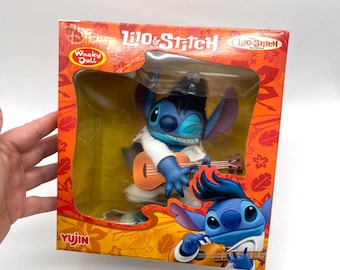 Stitch Elvis Disney Lilo & Yujin Japan Softvinyl-Figur, neu in Originalverpackung