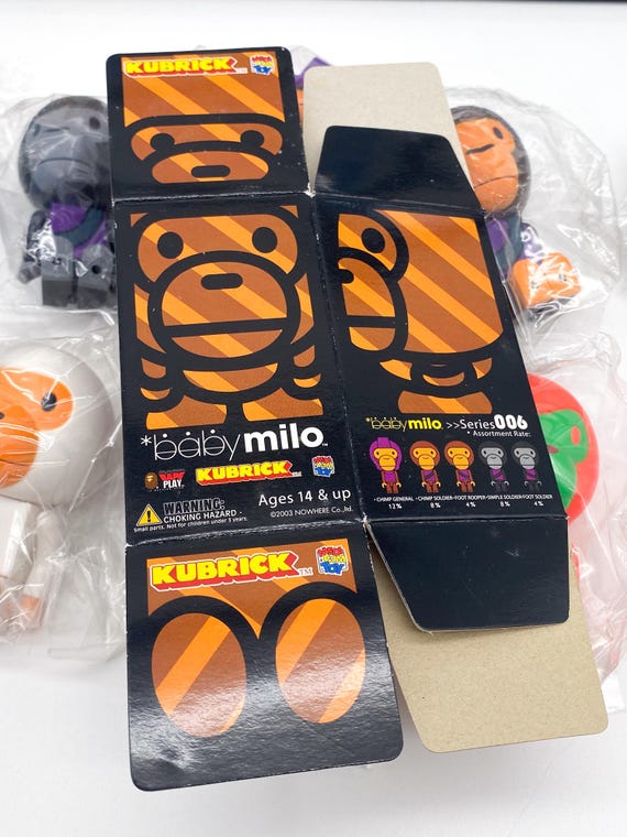 A BATHING APE - BABY milo KUBRICK  シリーズ006 フィギア BAPE BABY milo KUBRICK シリーズ006 フィギア BAPE