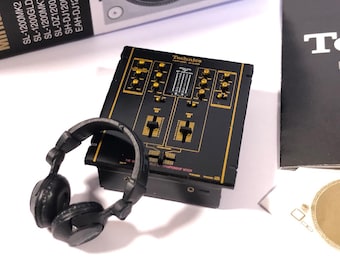 Technics SH-DJ1200 and EAH-DJ1200 Miniature Kenelephant Collection [NEW]
