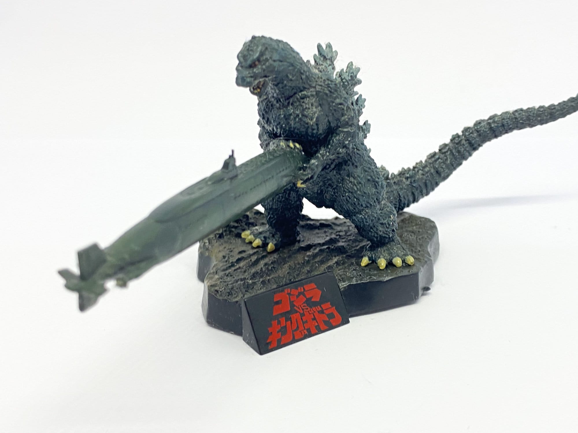 ゴジラ フィギュア ミニチュア　セット　ジオラマ ゴジラ 1971 バンダイ コンプリートワークス ジオラマ ミニ