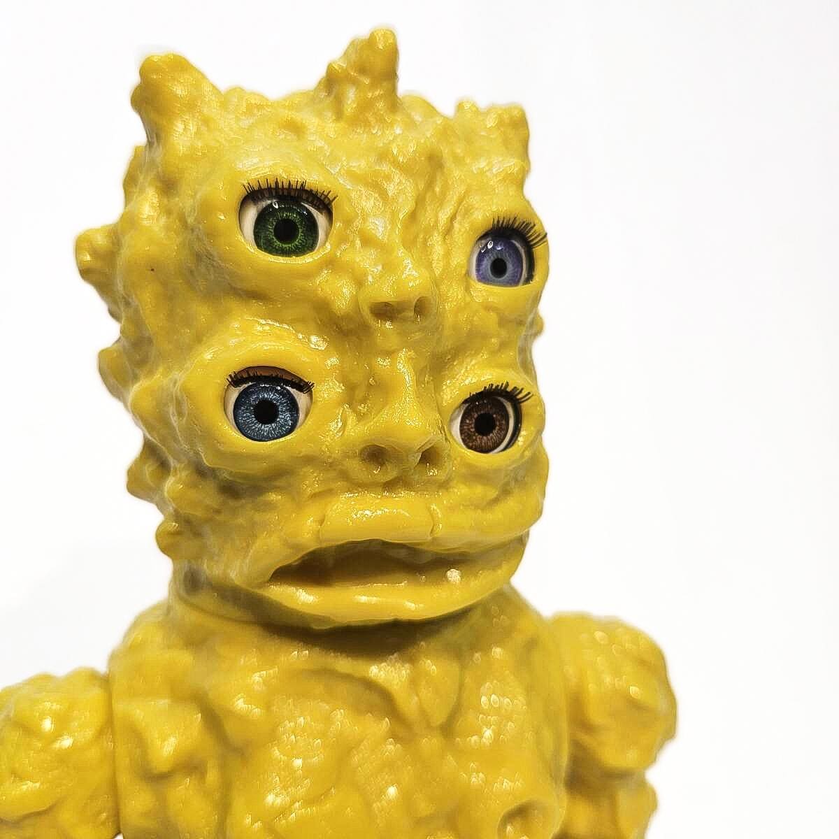 Nagnagnag Boryoku Genjin Four-eyes Yellow Sofubi Japan - Etsy