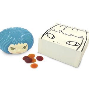 奈良美智 グミガール ブルー キャンディボックス - MISB - Etsy 日本
