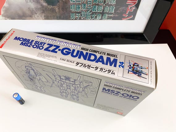 Gundam Perfect Variable High Complete Model MSZ-010 ZZ