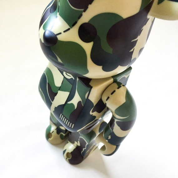 Bearbrick 400% BAPE Play Camo Green – 2003 Medicom Toy - Etsy Bearbrick 400% BAPE Play Camo Green – 2003 Medicom Toy - Etsy