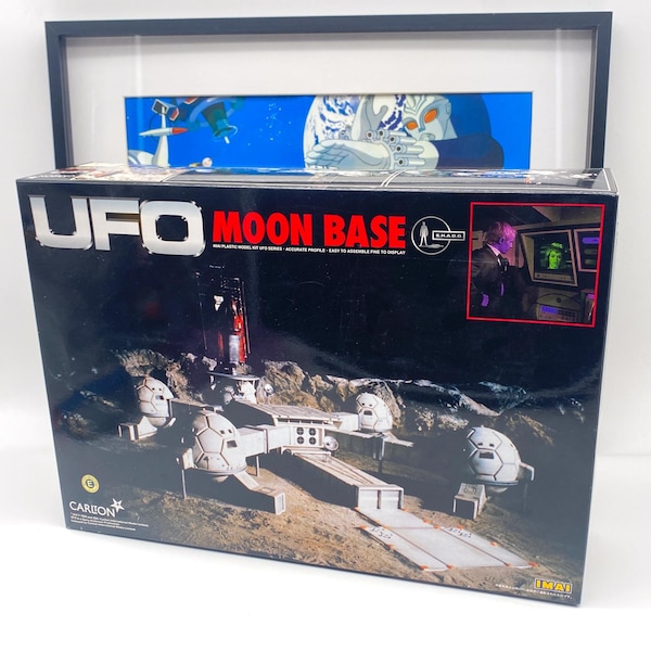 Maqueta de base lunar OVNI de Gerry Anderson IMAI Carlton 2002