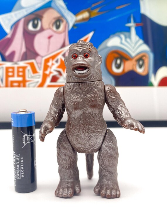 GORO Bandai Soul of Bullmark Kaiju Sofubi 3