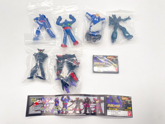 Set de figurines et multiples gashapons GUNDAM