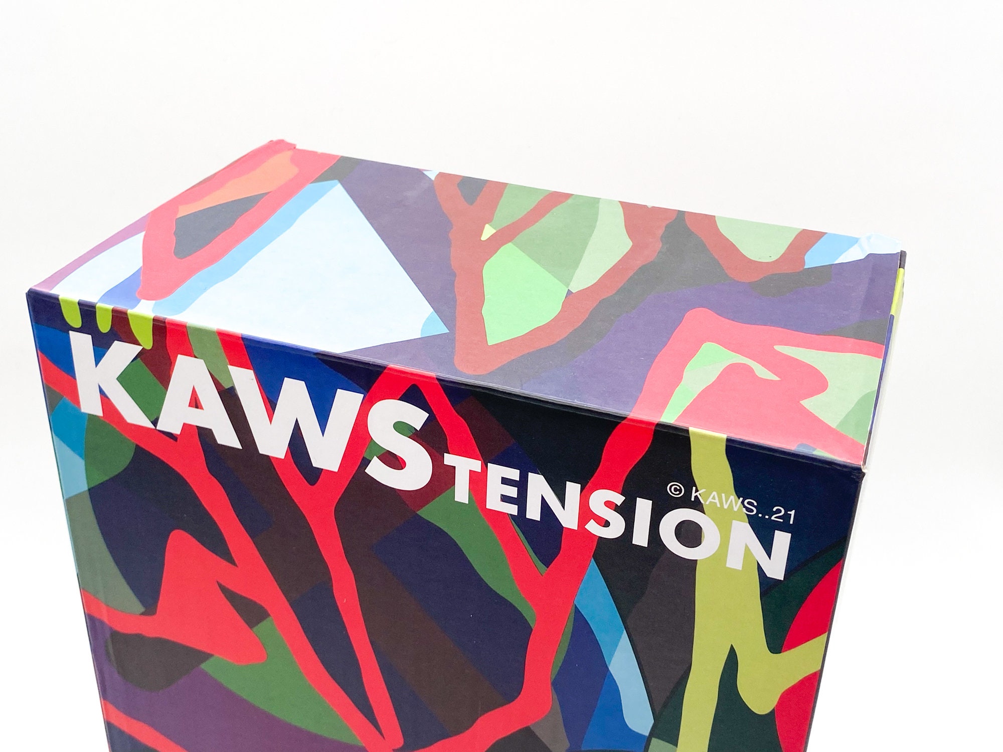 Bearbrick KAWS TENSION 100+400% Medicom Toy - Etsy Bearbrick KAWS TENSION 100+400% Medicom Toy - Etsy