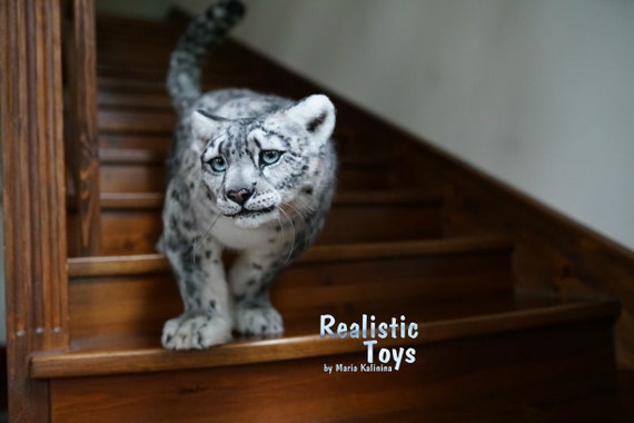 Leopard Des Neiges Jouet Realiste Faux Taxidermie Reproduction Etsy
