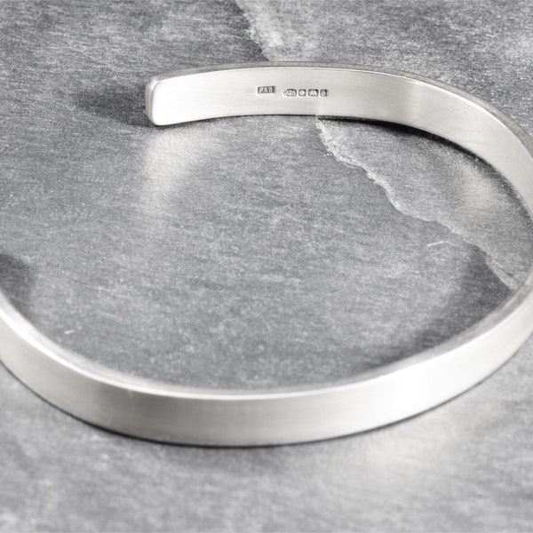 Geborsteld zilver 6 mm manchetarmband (21 g 0,75 oz) Torque Bangle | heren zilveren armband, dames zilveren armband, aangepaste manchet, gepersonaliseerde armband