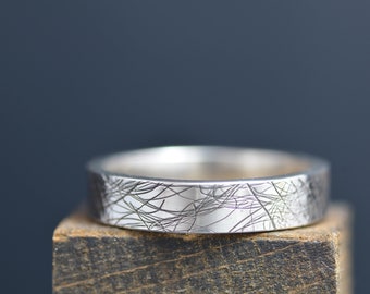 Mycelium Ring 5mm wide | Microbiology ring for men and women