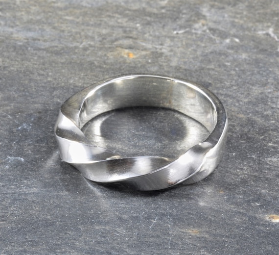 Handforged Silver Twisted Ring Mens Silver Ring, Womens Silver Ring, Heavy Silver Ring, Viking Inspired, Shieldmaiden Ring - Etsy Canada Handforged Silver Twisted Ring Mens Silver Ring, Womens Silver Ring, Heavy Silver Ring, Viking Inspired, Shieldmaiden Ring - Etsy Canada