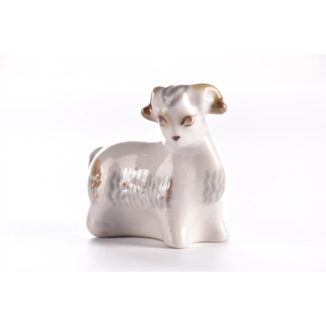 antique sheep figurines