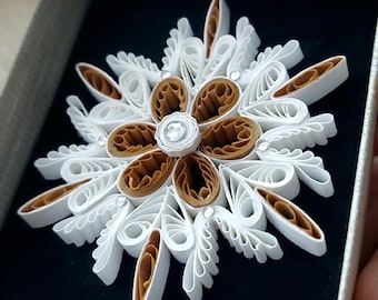 Quilled Snowflake Christmas Ornament: Handmade Paper Decoration