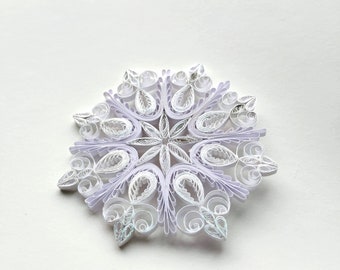 Quilled Christmas Snowflake Ornament: White & Silver Holofoil Paper