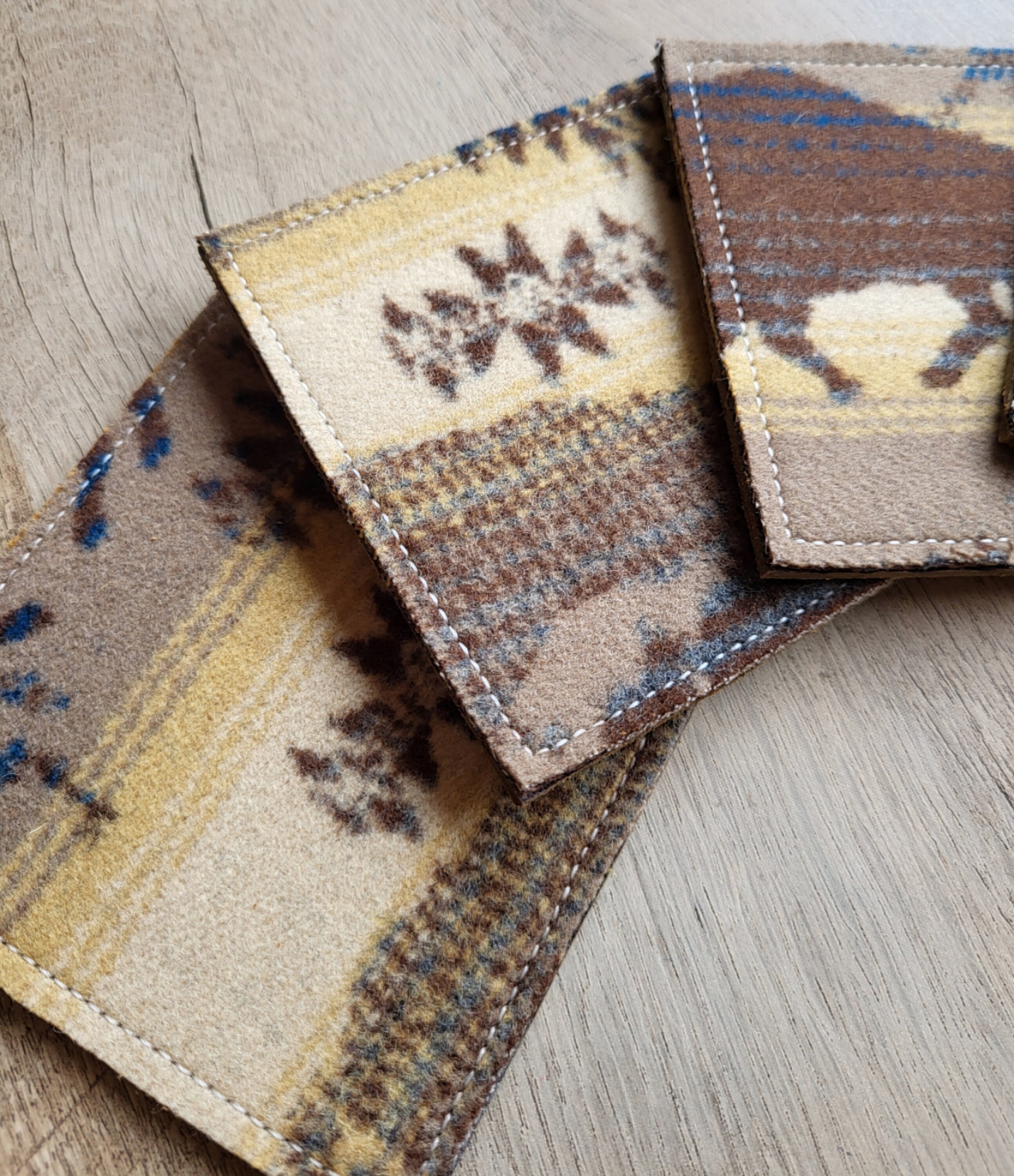 Coaster Gift Set Pendleton Fabric Coasters, Leather Coaster Set ...