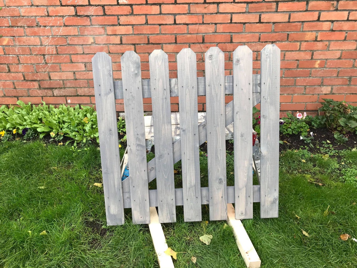 Garden Picket Gate-wooden Bespoke Gate-garden Timber Door - Etsy