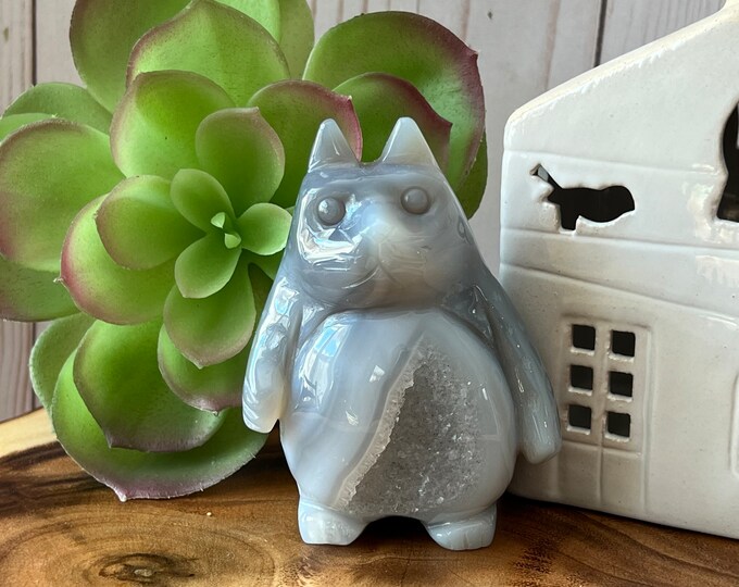 Adorable Druzy Agate Totoro Carving #3