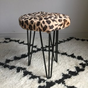 Cheetah print stool 2025