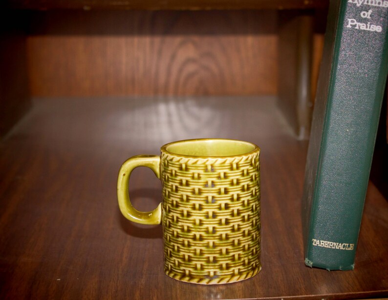 Vintage Olive Green Coffee Mug with Basketweave Texture image 5