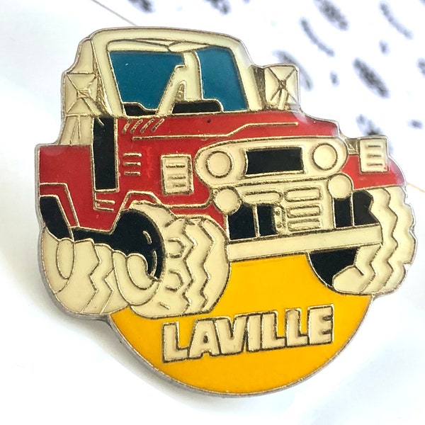 Pin's Voiture 4x4 trail voiture tout terrain, voiture rallye “Laville” pins sport course automobile, comics, Pins vintage années 80/90