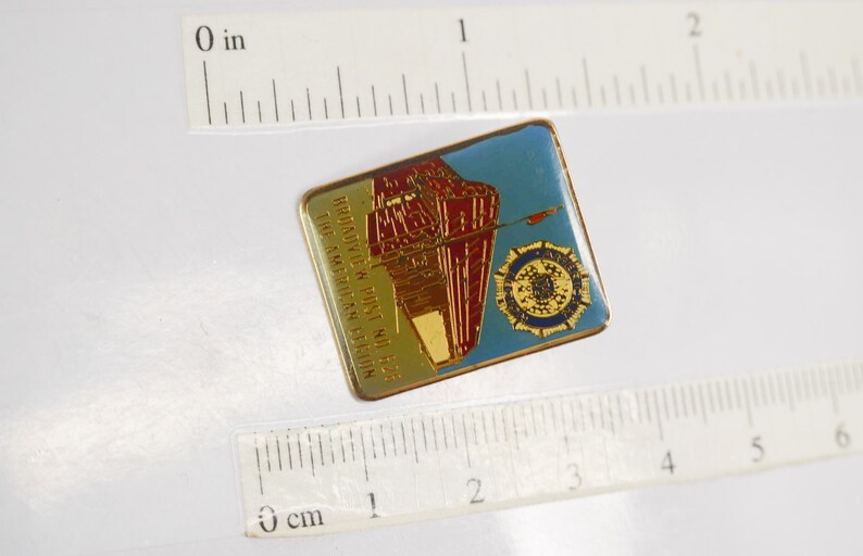 funky metal rock /& roll brooch Vintage pins slogan broadview post n 625 the american legion American post army biker badge pin