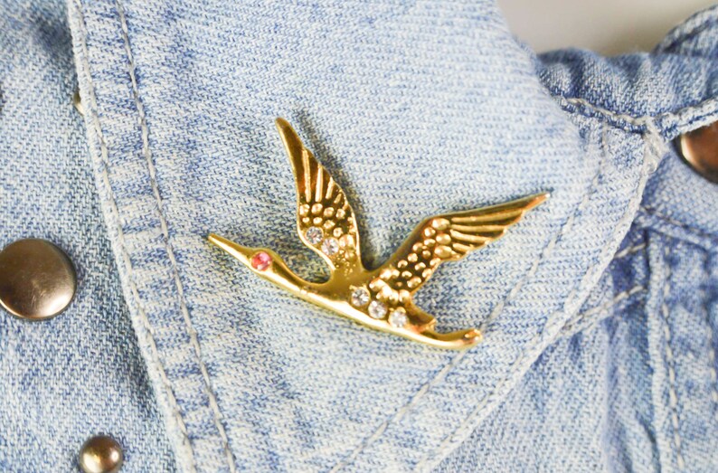Stork bird jewelry pins, swallow with rhinestones cute animal cute pins, collar pin, jewel, Grunge enamel pin, funky, rock image 5